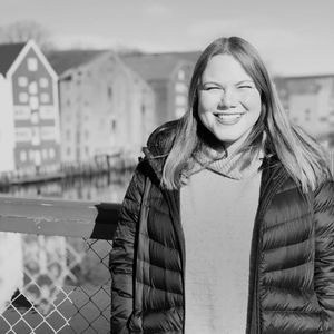 Meet your Posher, Andrea